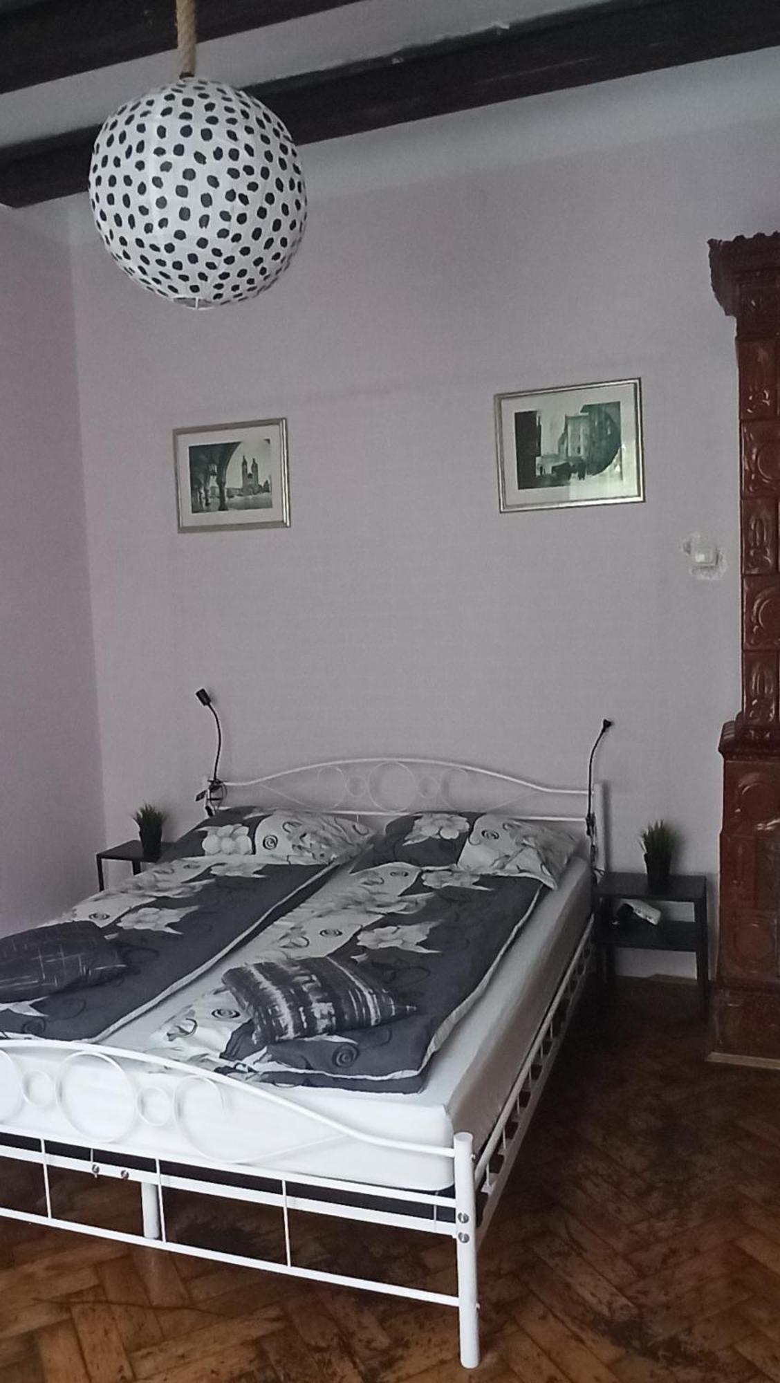 Willa Retro Hostel Krasków Εξωτερικό φωτογραφία